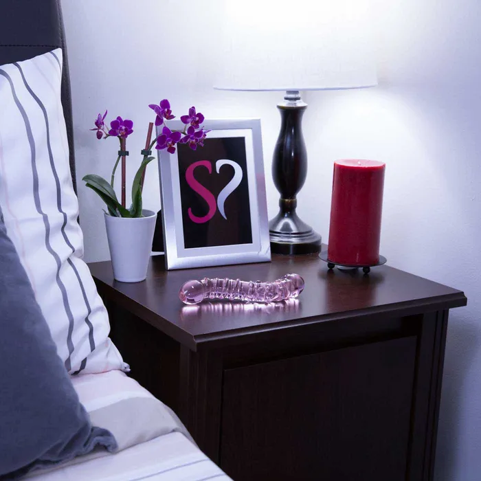 Icicles No 55 GSpot Curved Glass Dildo Pipedream Dildos