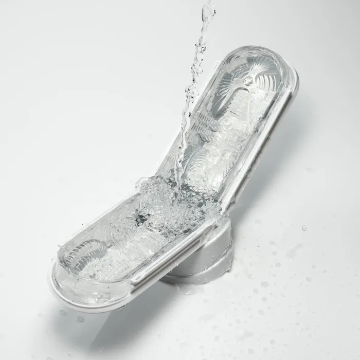 Flip Zero Gravity White Tenga Anal