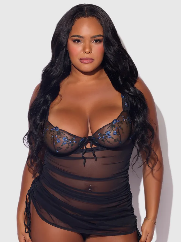 Fredericks of Hollywood Harlow Embroidered Stretch Mesh Chemise Vibrators Fredericks of Hollywood Harlow Embroidered Stretch Mesh Chemise Vibrators
