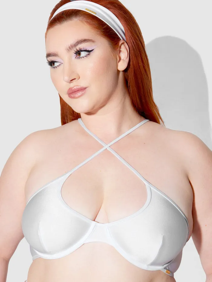 Fredericks of Hollywood Amala Underwire Scoop Swim Top Vibrators Fredericks of Hollywood Amala Underwire Scoop Swim Top Vibrators