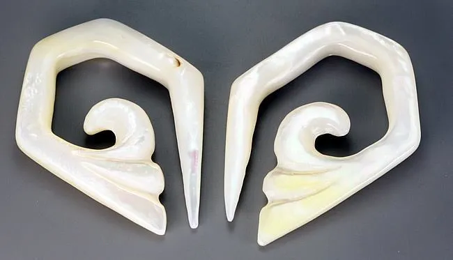 Anal Elementals Organics Mother of Pearl BOXY Hanger Organic Jewelry 2mm 8mm Price Per 1 Anal Elementals Organics Mother of Pearl BOXY Hanger Organic Jewelry 2mm 8mm Price Per 1